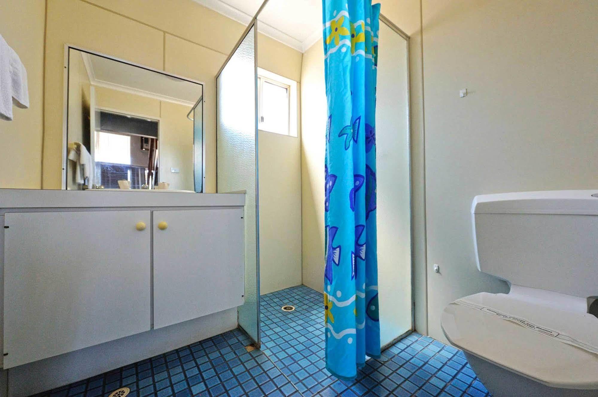 Abrolhos Reef Lodge Geraldton Exteriör bild